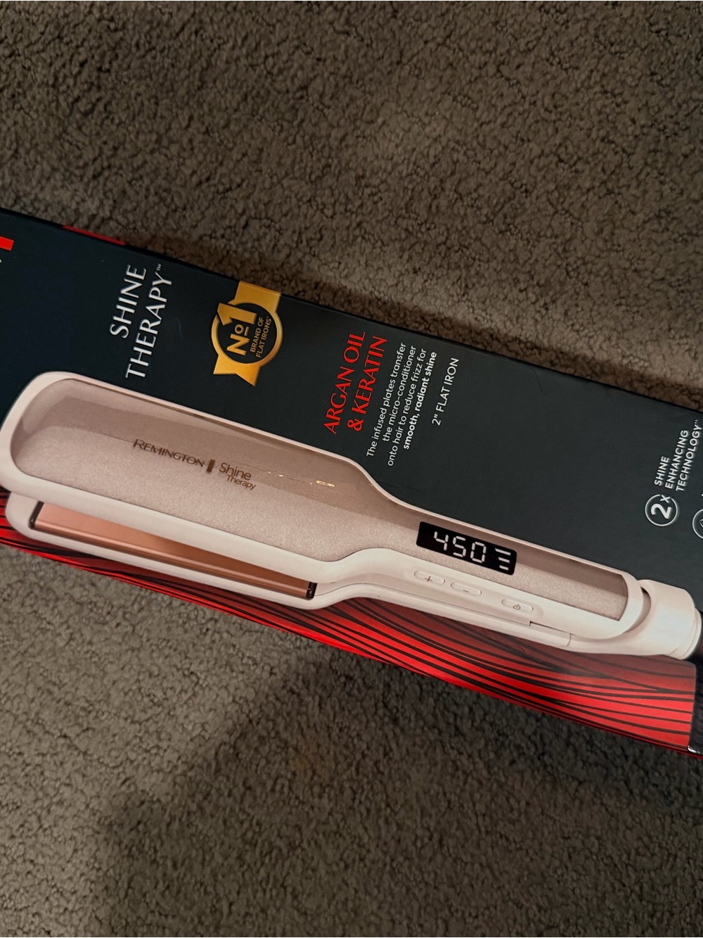 Remington White and Rose Gold Shine Therapy Flat Iron